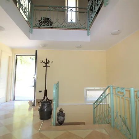 Appartement The Arch In The Sky For 4 People *