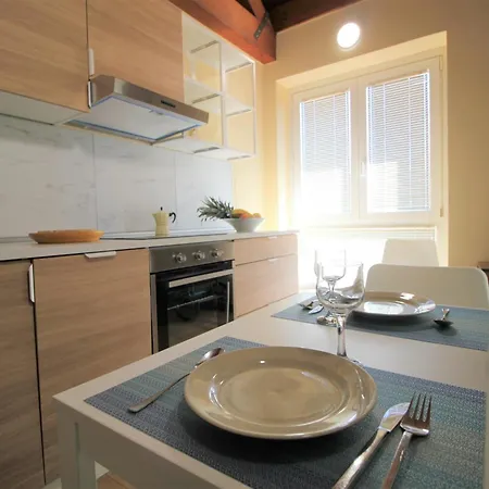 The Arch In The Sky For 4 People Apartamento Pettenasco